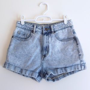 Acid Washed Bullhead High-Waisted Denim Shorts